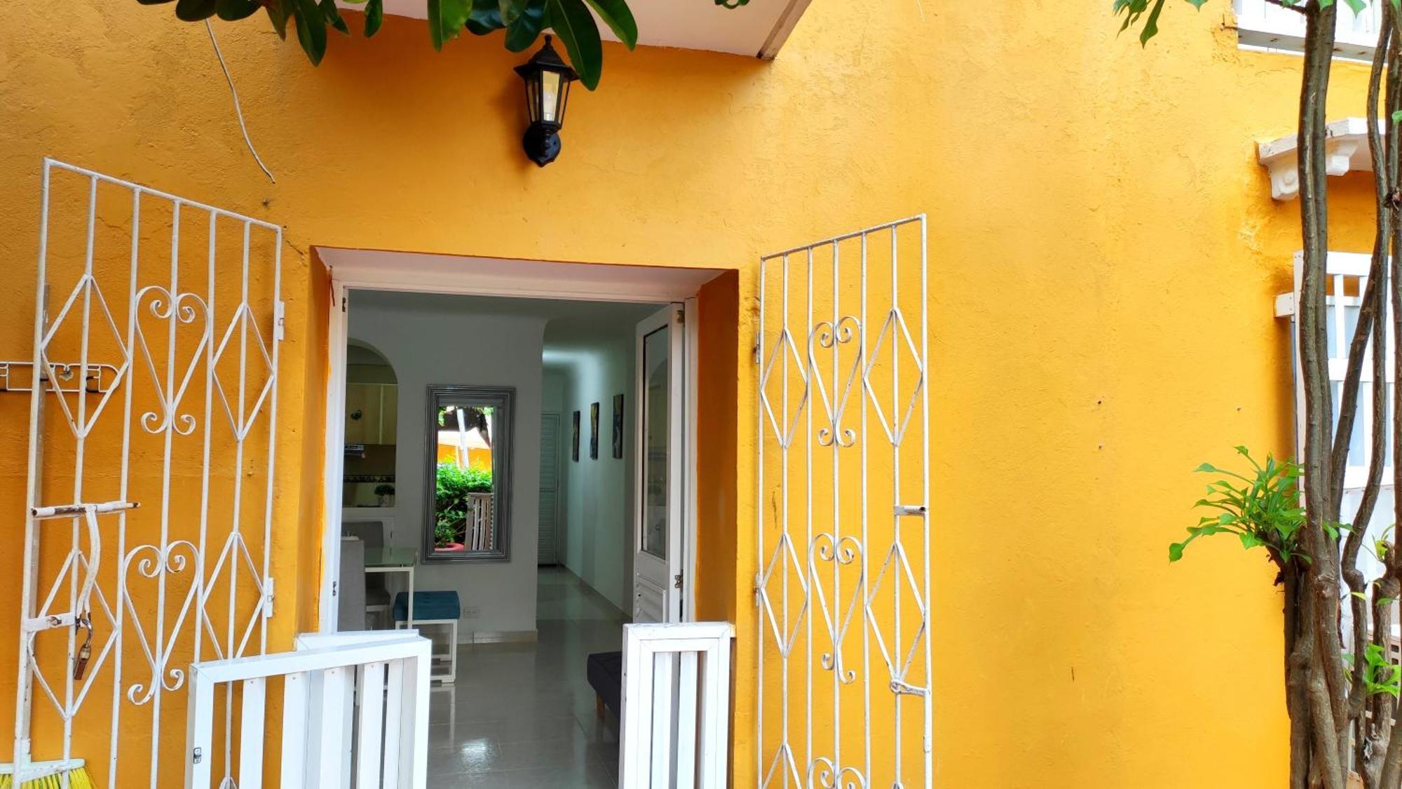Happy Tours Apartments Cartagena Luaran gambar